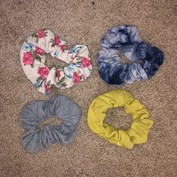 Scrunchies - Picture 3 of 8